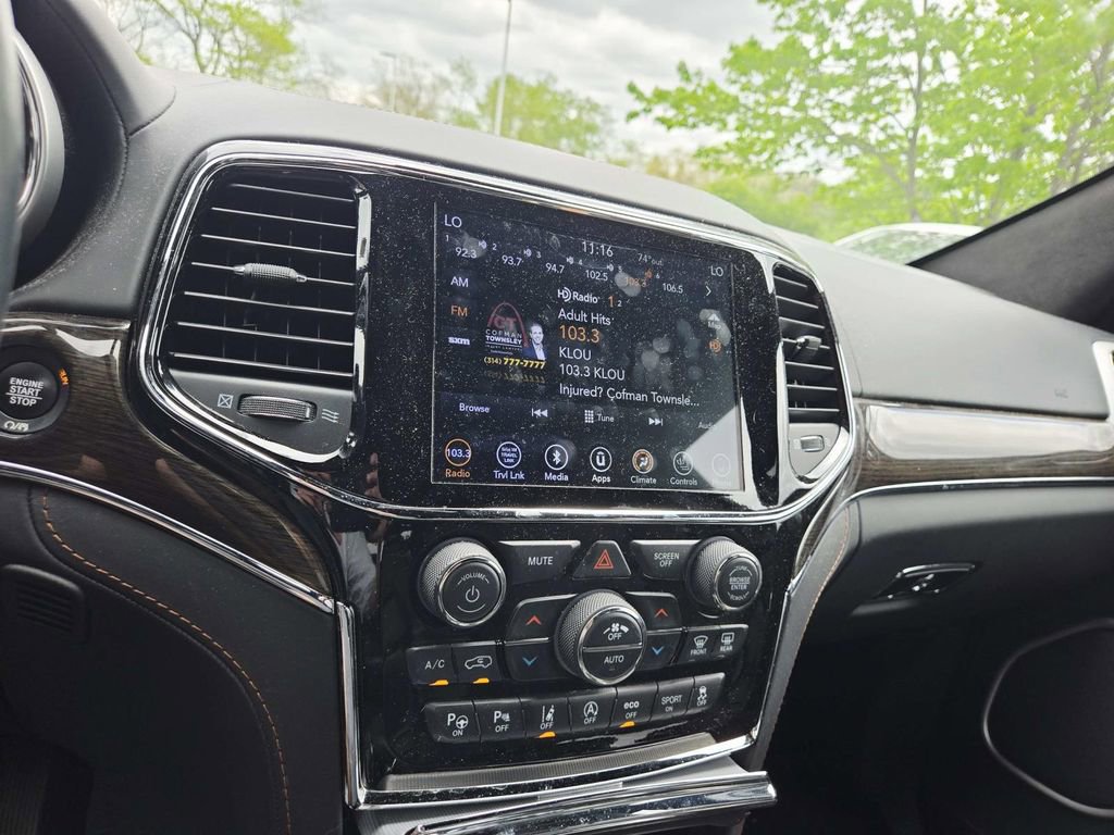 Used 2019 Jeep Grand Cherokee Summit image 12