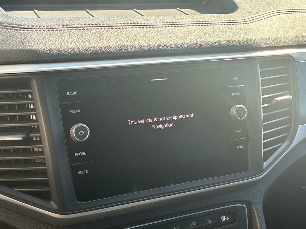 Used 2021 Volkswagen Atlas Cross Sport SE image 15