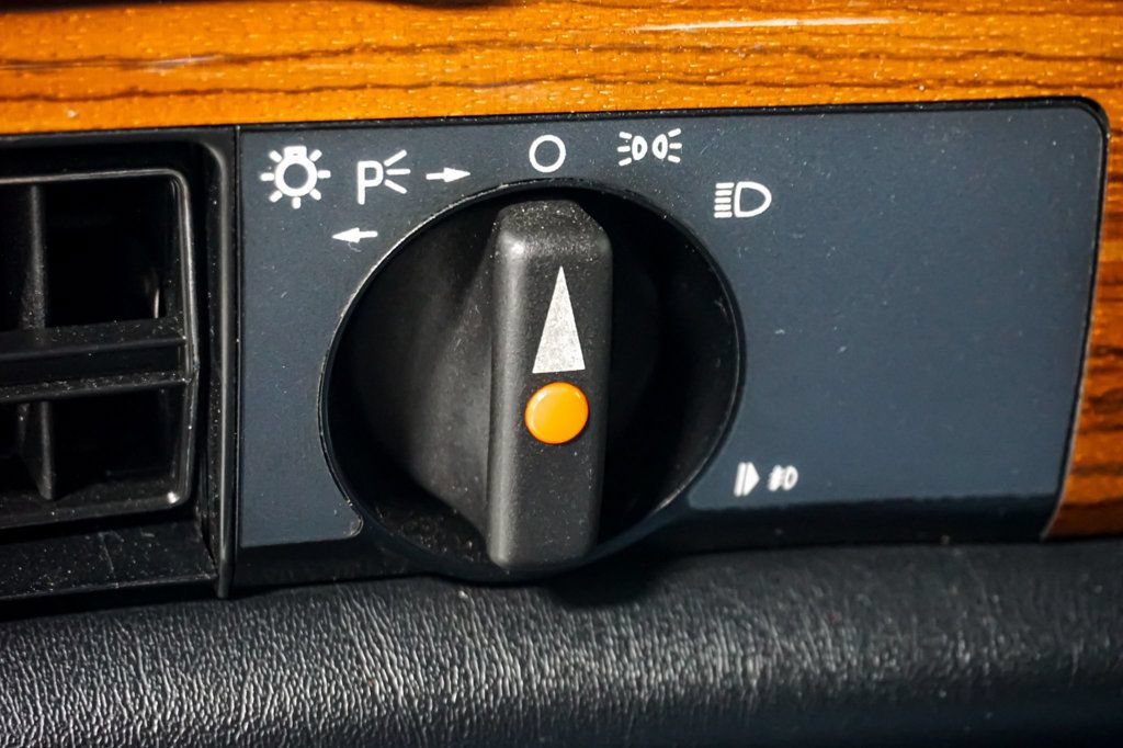 Used 1990 Mercedes-Benz 350 SDL image 43