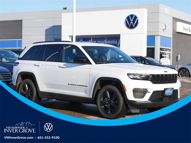 Used 2022 Jeep Grand Cherokee Altitude