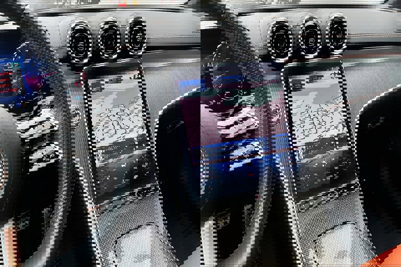 Used 2024 Mercedes-Benz C 300 4MATIC Sedan image 6