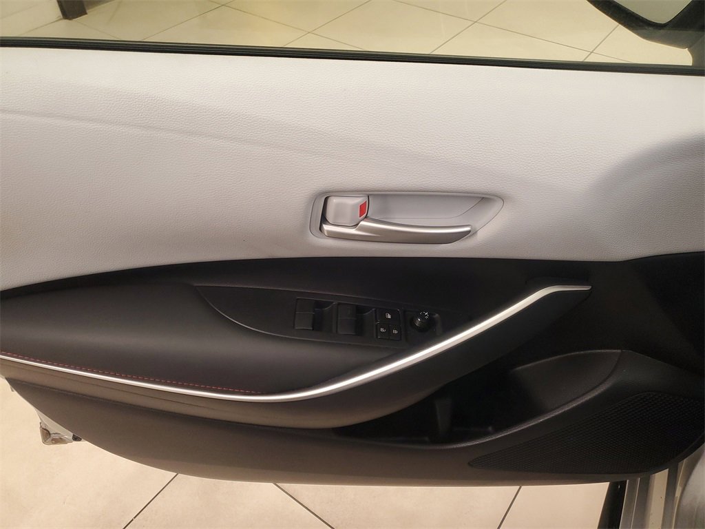 Certified 2025 Toyota Corolla SE image 17