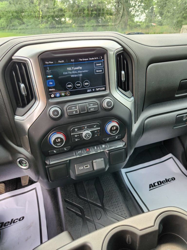 Used 2022 Chevrolet Silverado 1500 RST w/ Redline Edition AWD/4WD image 14