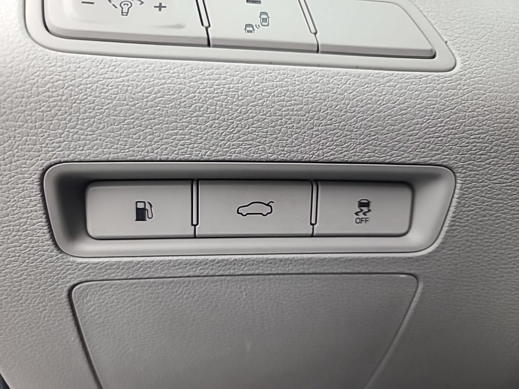 Used 2015 Hyundai Sonata Limited FWD image 26