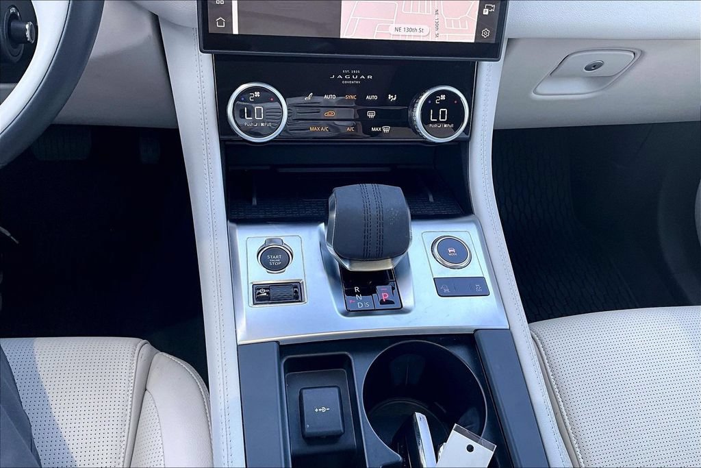 Used 2026 Jaguar F-PACE R-Dynamic S AWD/4WD image 23