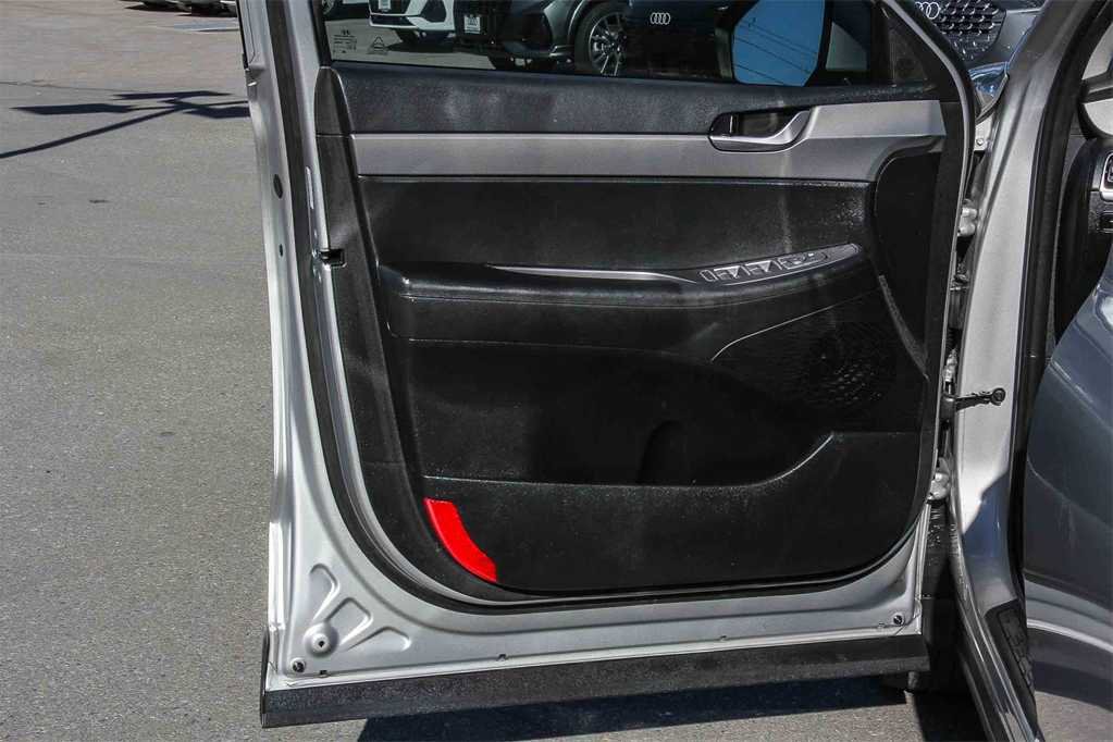 Used 2022 Hyundai Palisade SE image 21