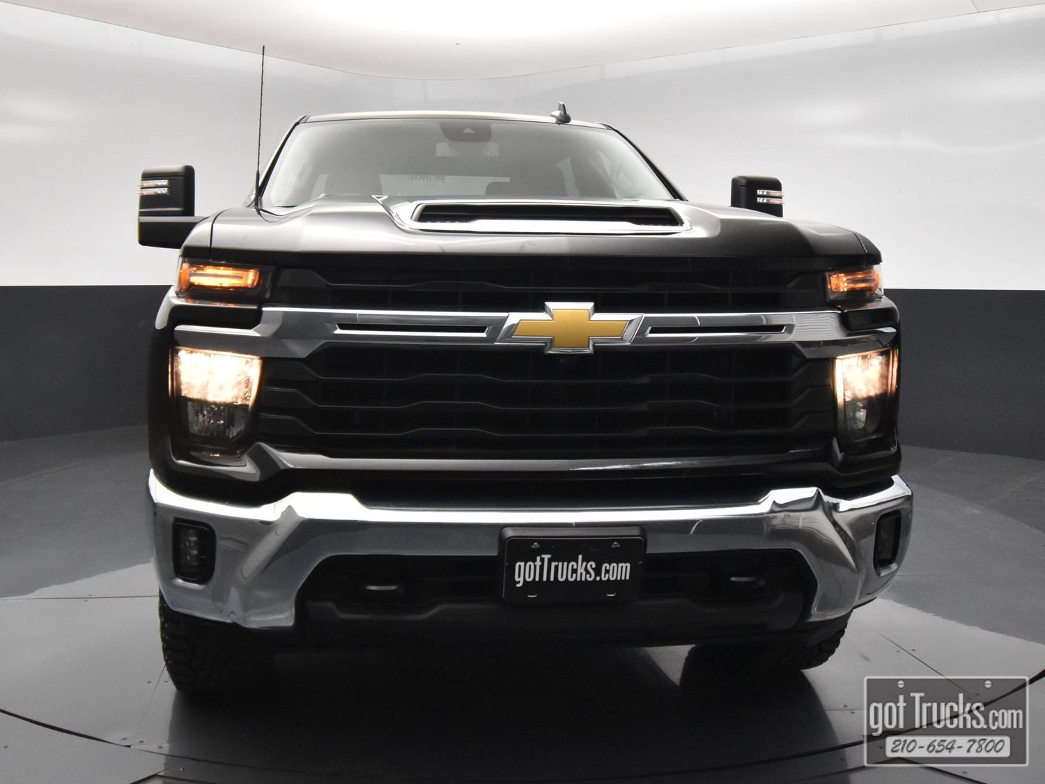 Used 2024 Chevrolet Silverado 2500 LT AWD/4WD image 51