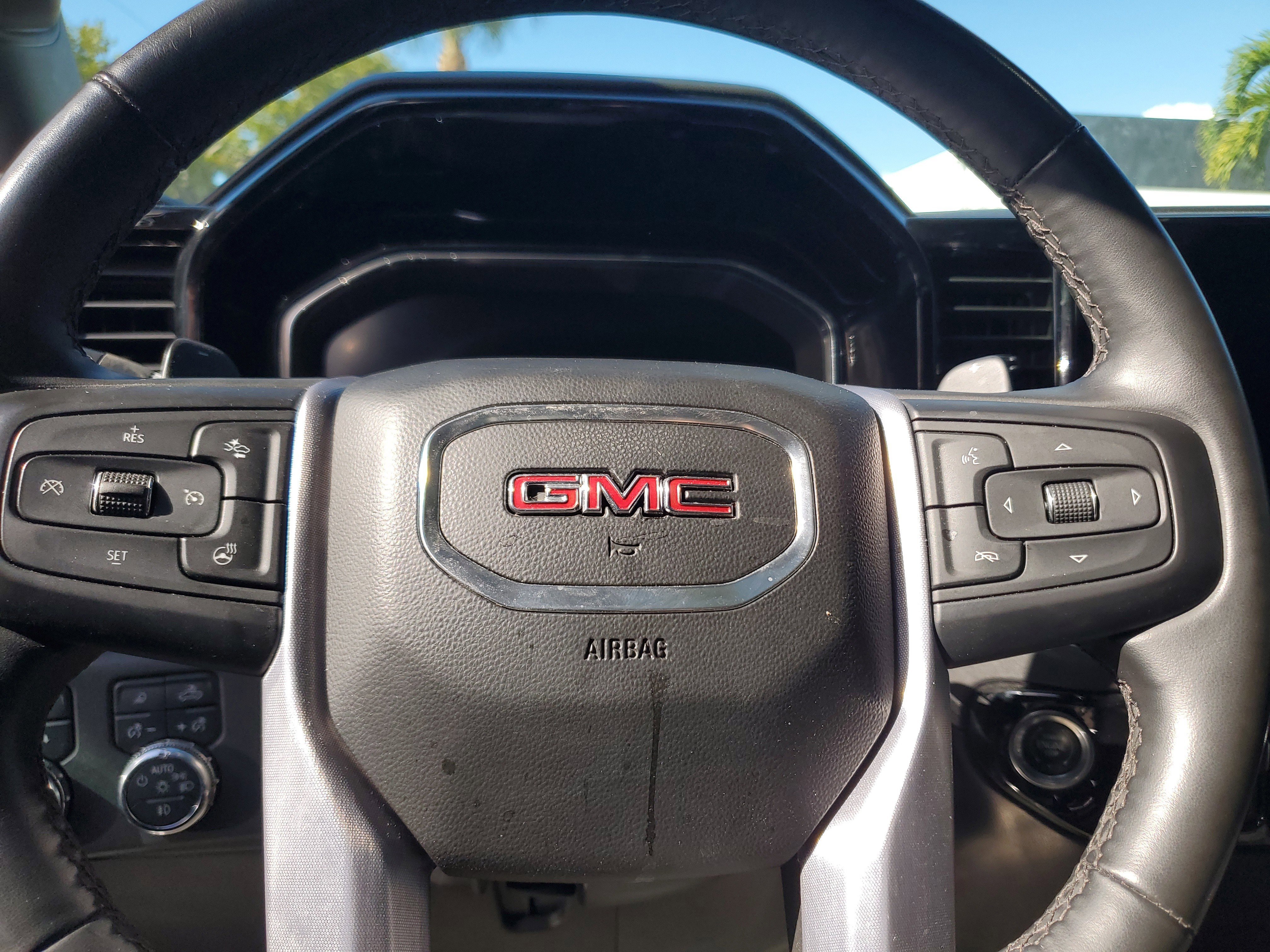 Used 2023 GMC Sierra 1500 Elevation w/ Elevation Premium Package image 9