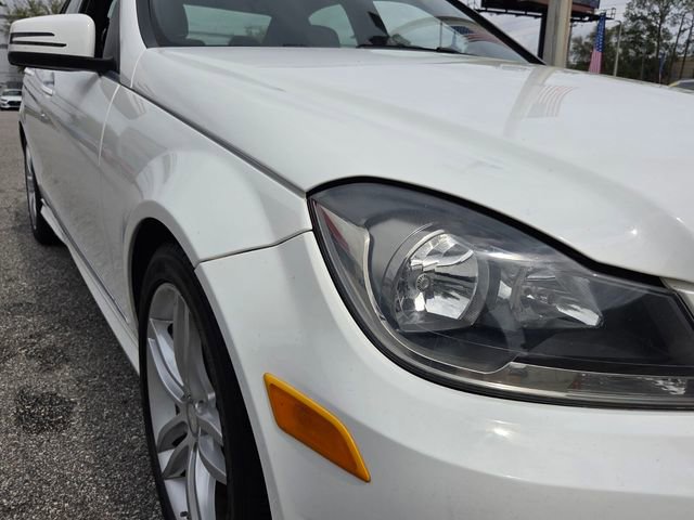 Used 2014 Mercedes-Benz C 250 Sedan image 19