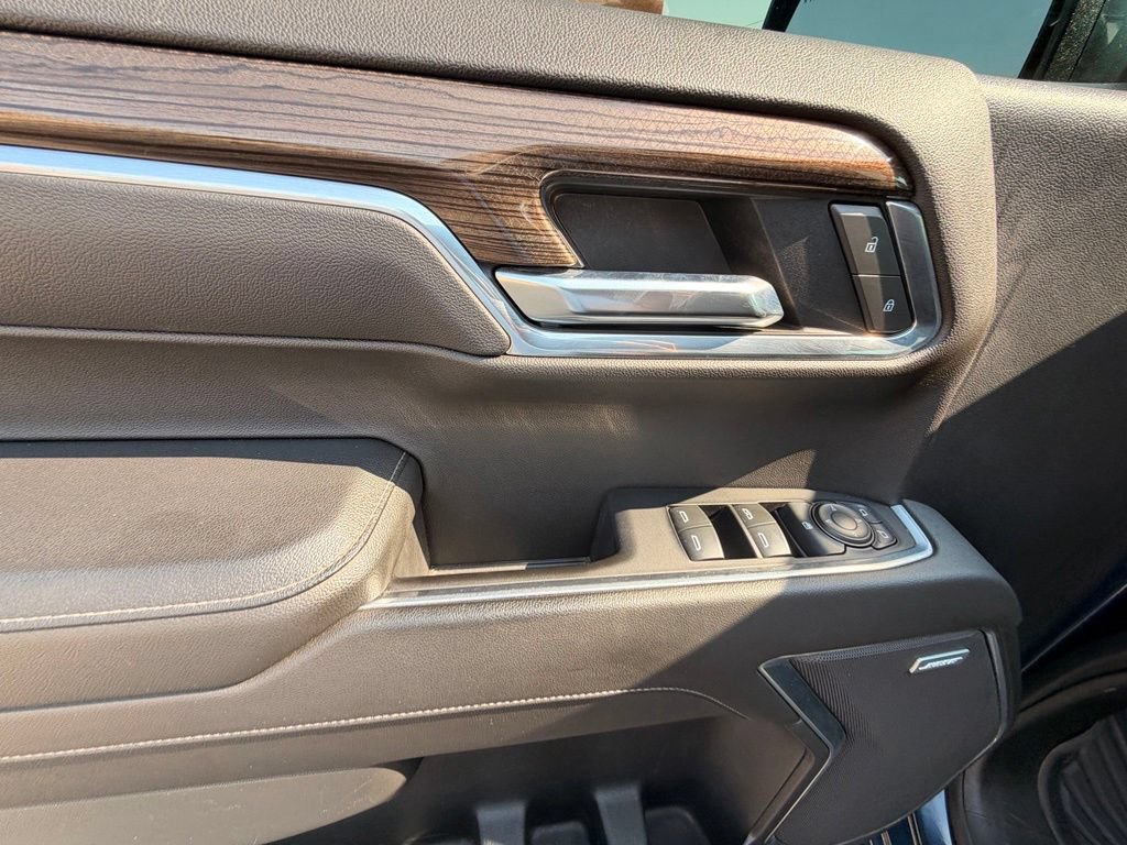 Used 2022 Chevrolet Silverado 1500 RST AWD/4WD image 19