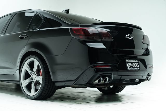 Used 2017 Chevrolet SS RWD image 19