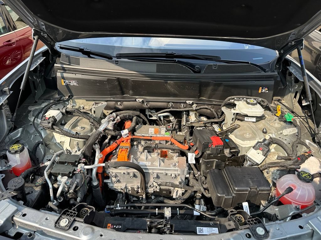 Certified 2026 Cadillac Vistiq Luxury AWD/4WD image 37