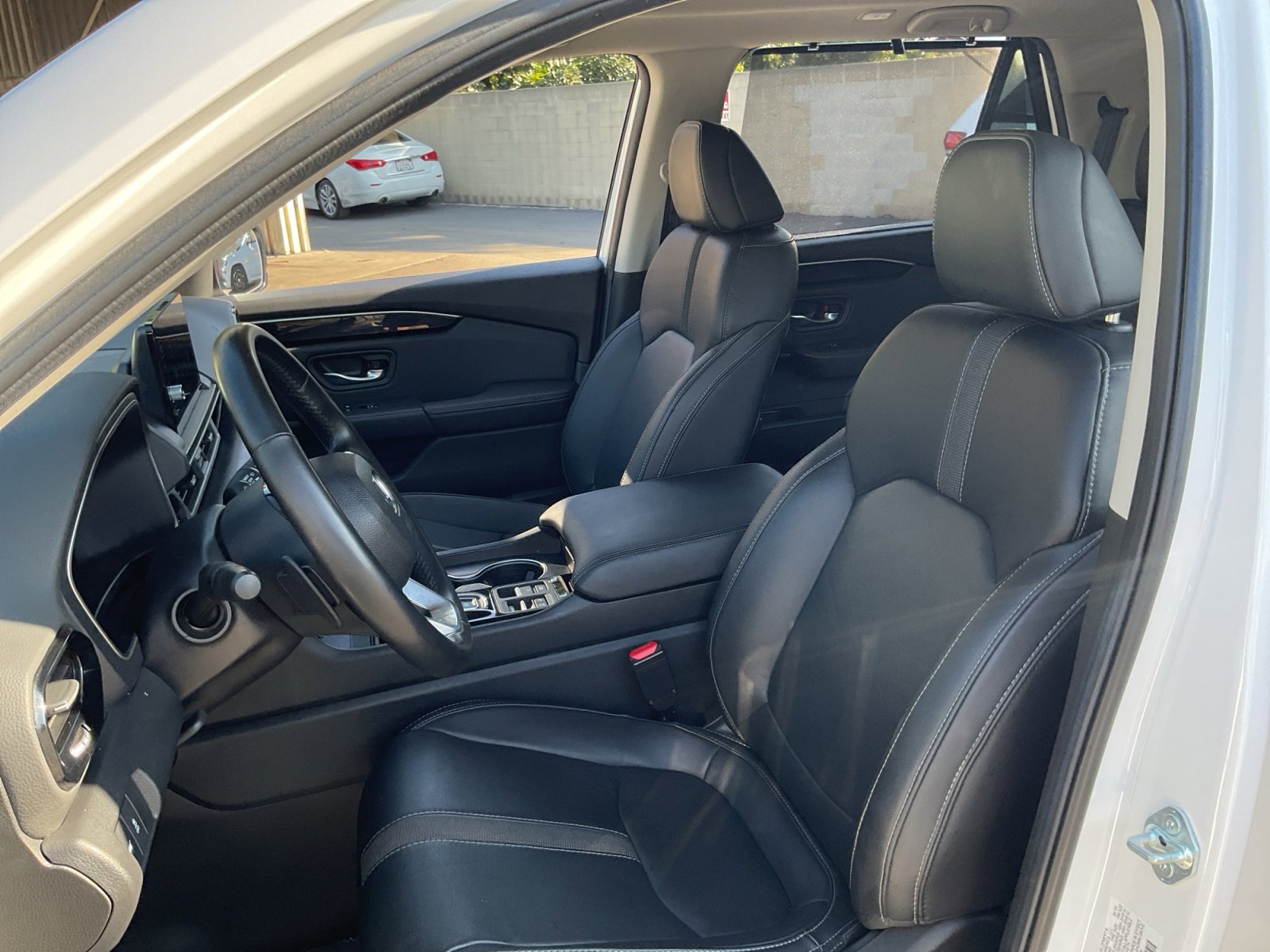 Used 2025 Honda Pilot Touring image 19
