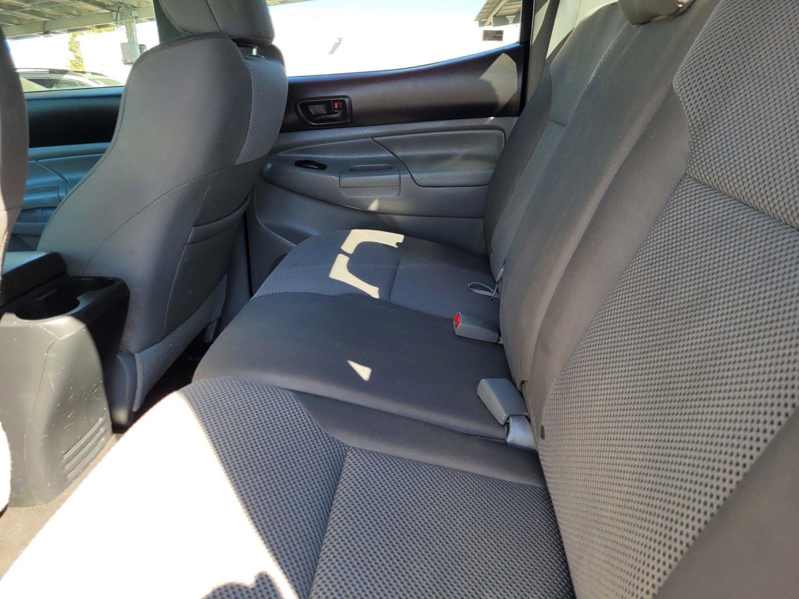 Used 2014 Toyota Tacoma 4x4 Double Cab w/ TRD Off-Road Package image 15