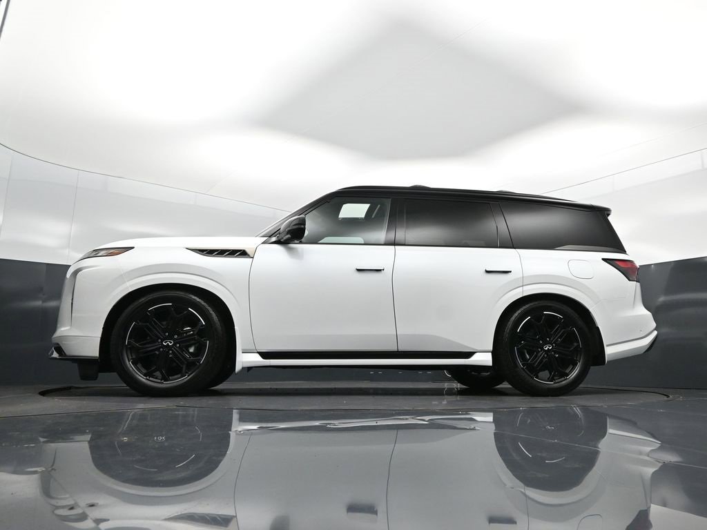 New 2026 INFINITI QX80 4WD w/ Sport Exterior Package image 42