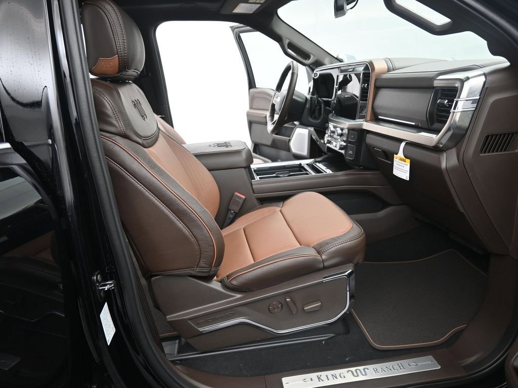 New 2026 Ford F350 King Ranch w/ Chrome Package image 25