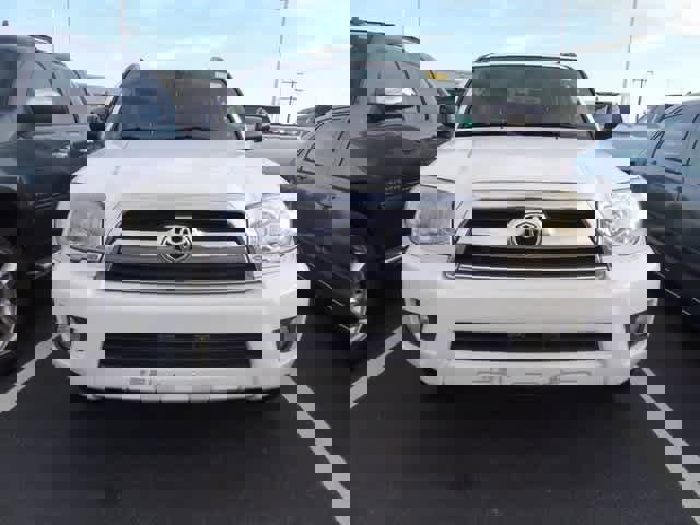 Used 2007 Toyota 4Runner SR5 image 2