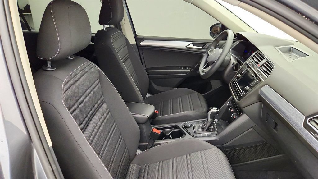 Used 2022 Volkswagen Tiguan S AWD/4WD image 22