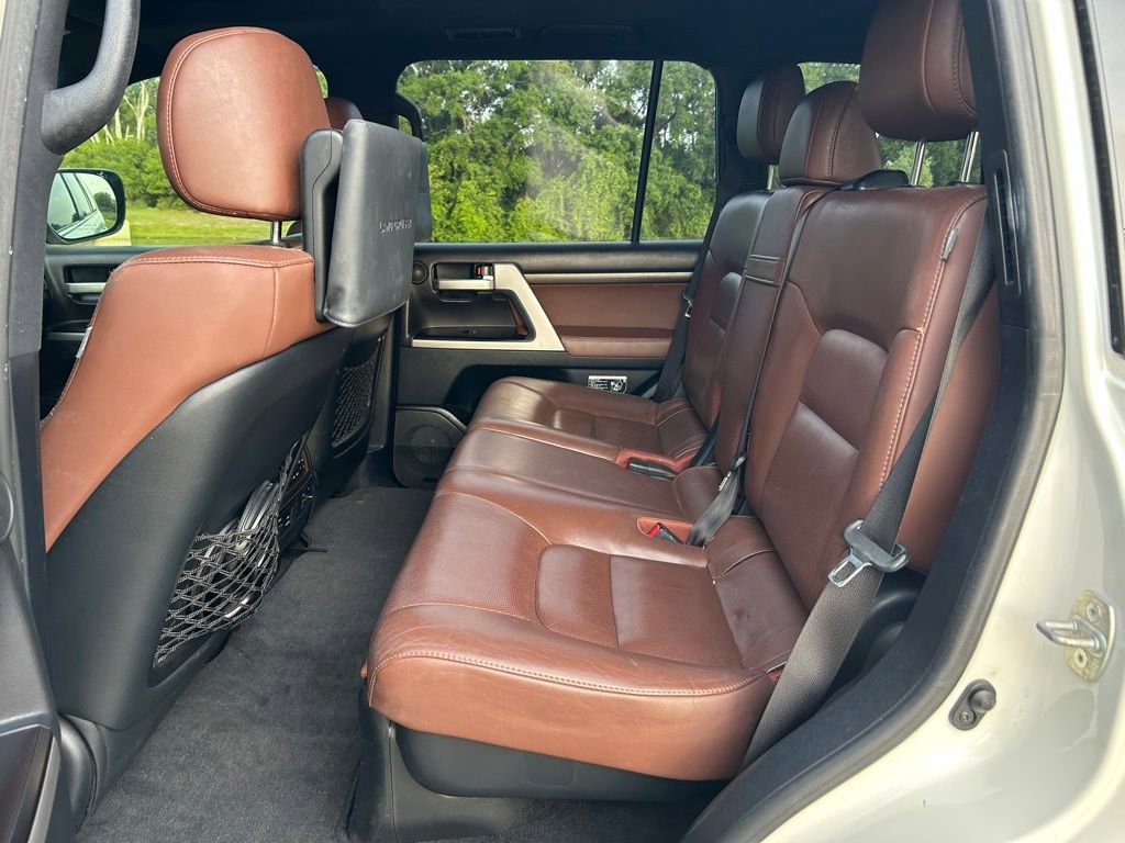 Used 2019 Toyota Land Cruiser AWD/4WD image 15