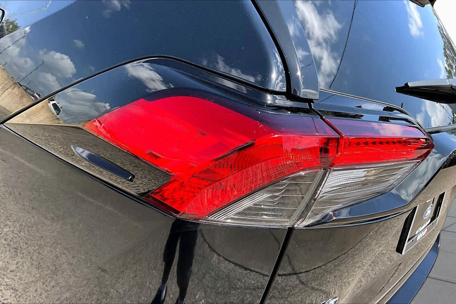 Used 2024 Toyota RAV4 SE AWD/4WD image 28