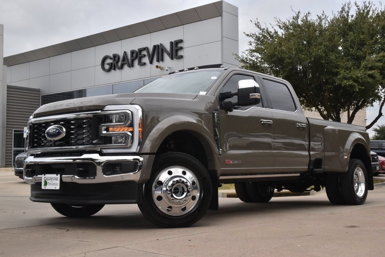 Certified 2026 Ford F450 King Ranch w/ Chrome Package AWD/4WD image 2