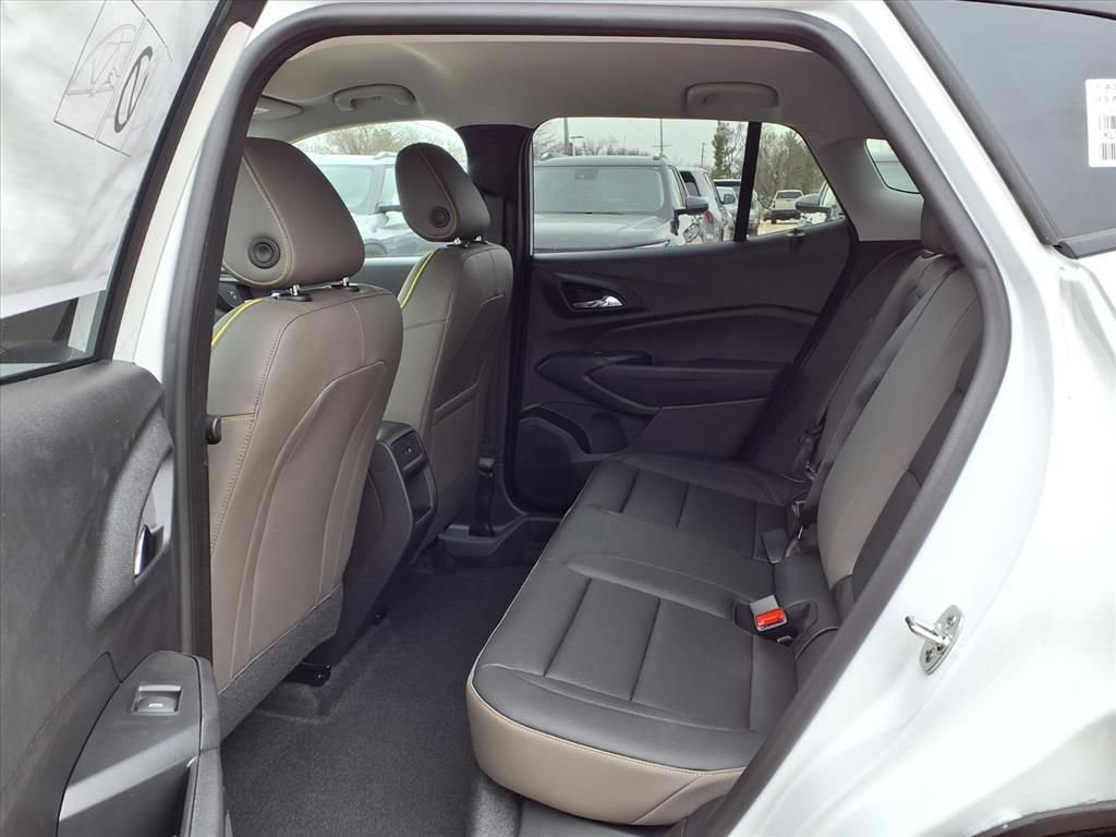 New 2026 Chevrolet Trax ACTIV w/ Driver Confidence Package image 9