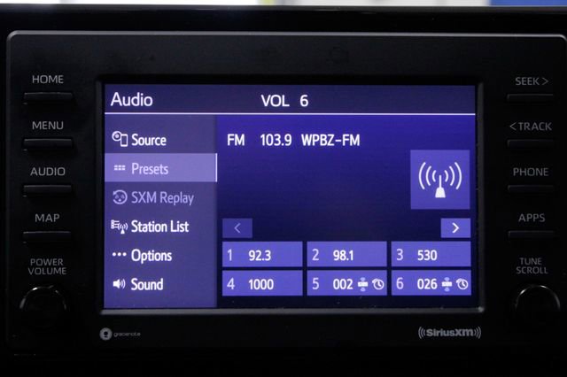 Used 2021 Toyota RAV4 LE AWD/4WD image 29