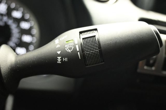 Used 2022 Lexus IS 300 w/ Premium Package RWD image 21