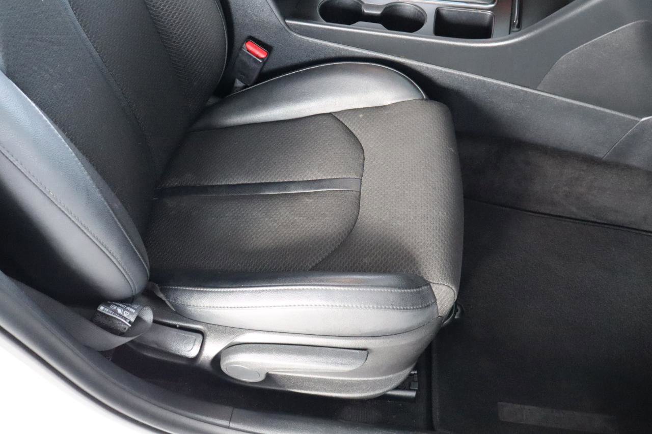 Used 2018 Kia Optima S FWD image 36
