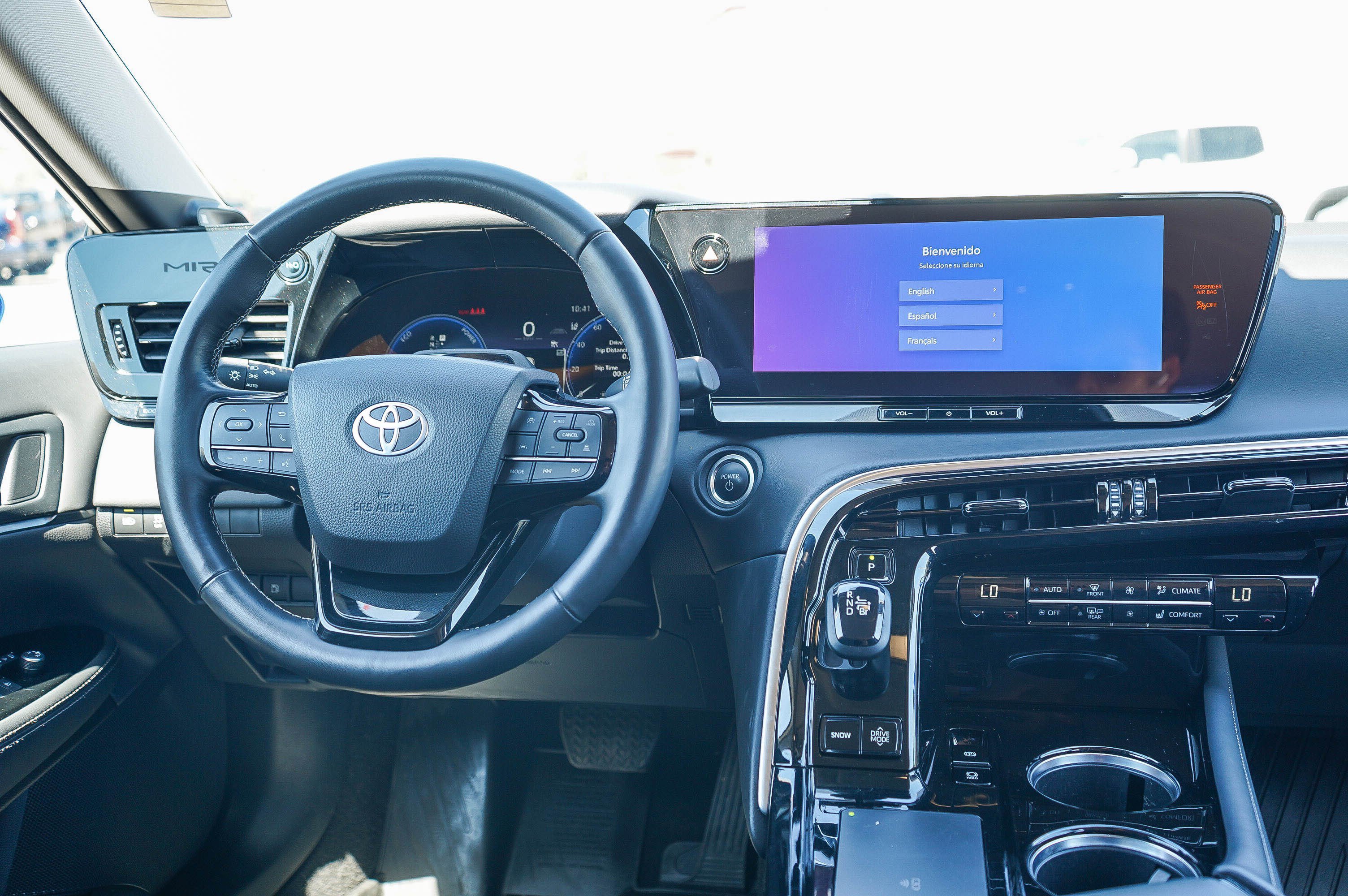 Certified 2025 Toyota Mirai XLE RWD image 14