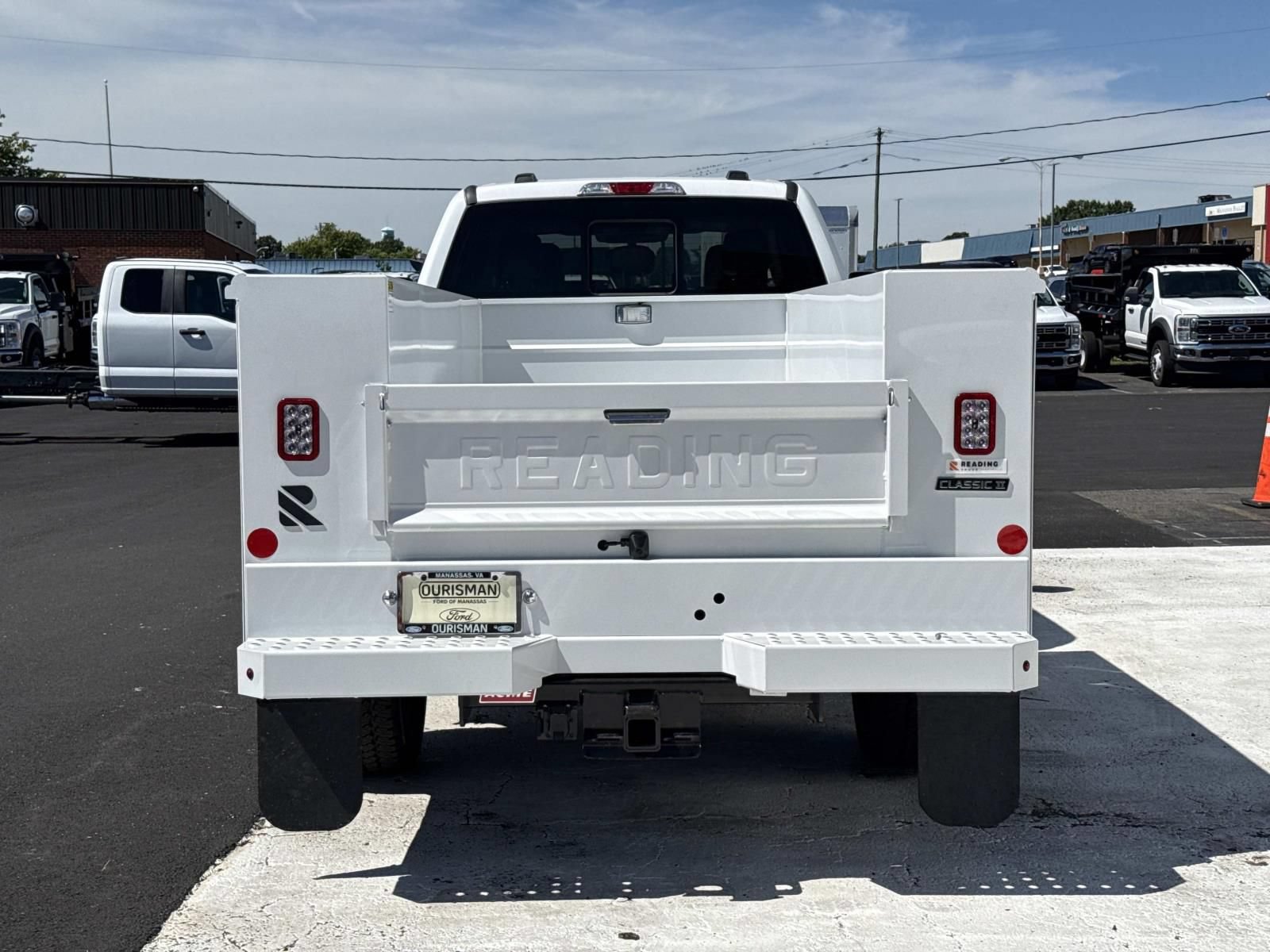 New 2026 Ford F350 XL w/ XL Chrome Package AWD/4WD image 4