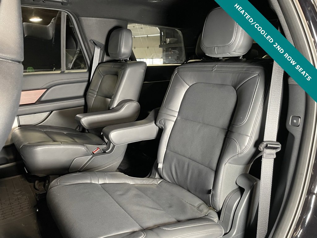 Used 2024 Lincoln Navigator Reserve image 14