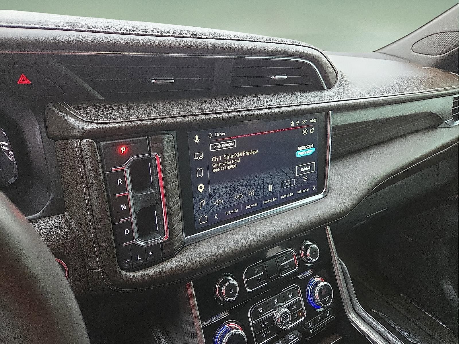 Used 2023 GMC Yukon XL Denali w/ Advanced Technology Package image 16