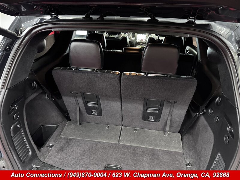 Used 2018 Dodge Durango GT w/ Premium Group RWD image 31