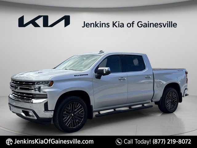 Used 2022 Chevrolet Silverado 1500 LTZ w/ Safety Package II AWD/4WD image 3