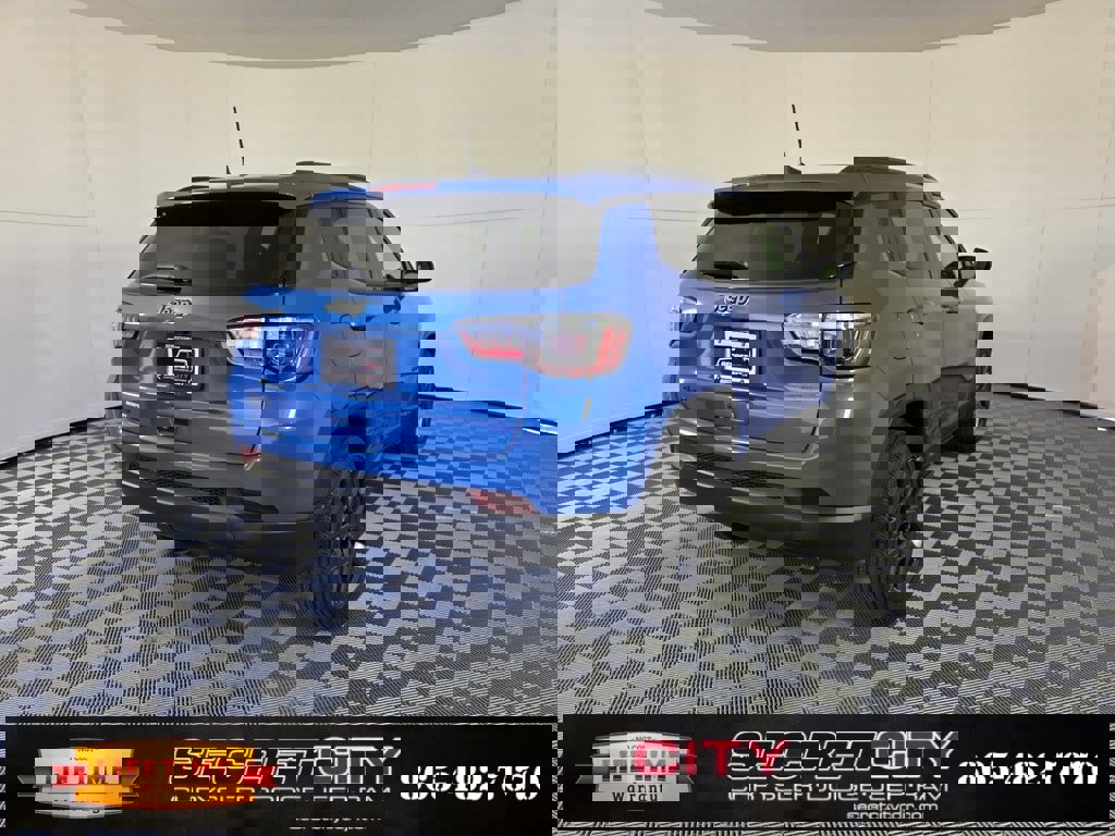 New 2026 Jeep Compass Latitude image 7