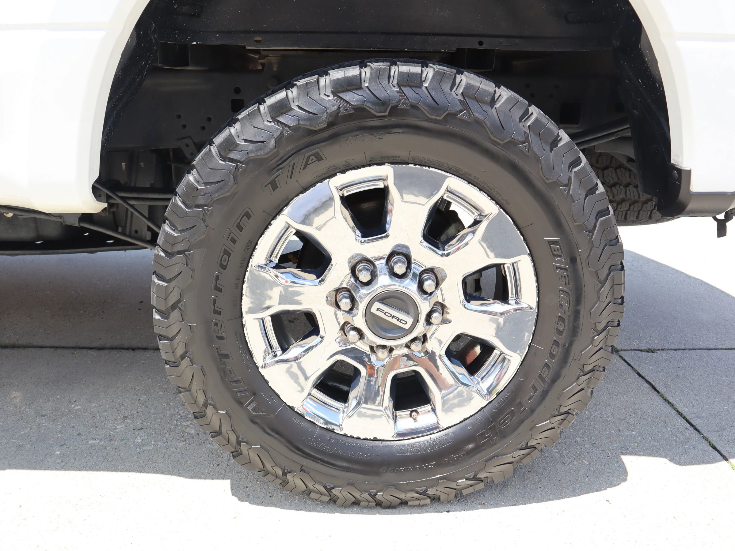 Used 2019 Ford F250 Lariat w/ Chrome Package image 37