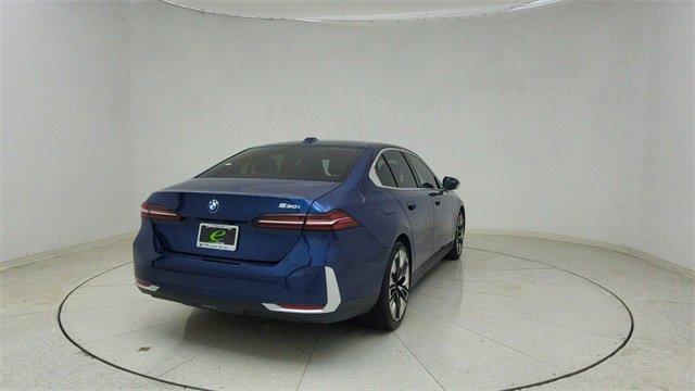 Used 2026 BMW 530i image 66