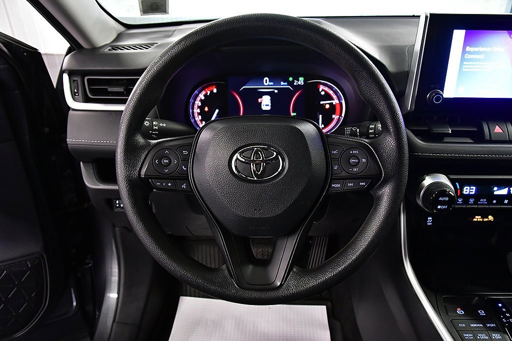 Used 2024 Toyota RAV4 XLE image 18