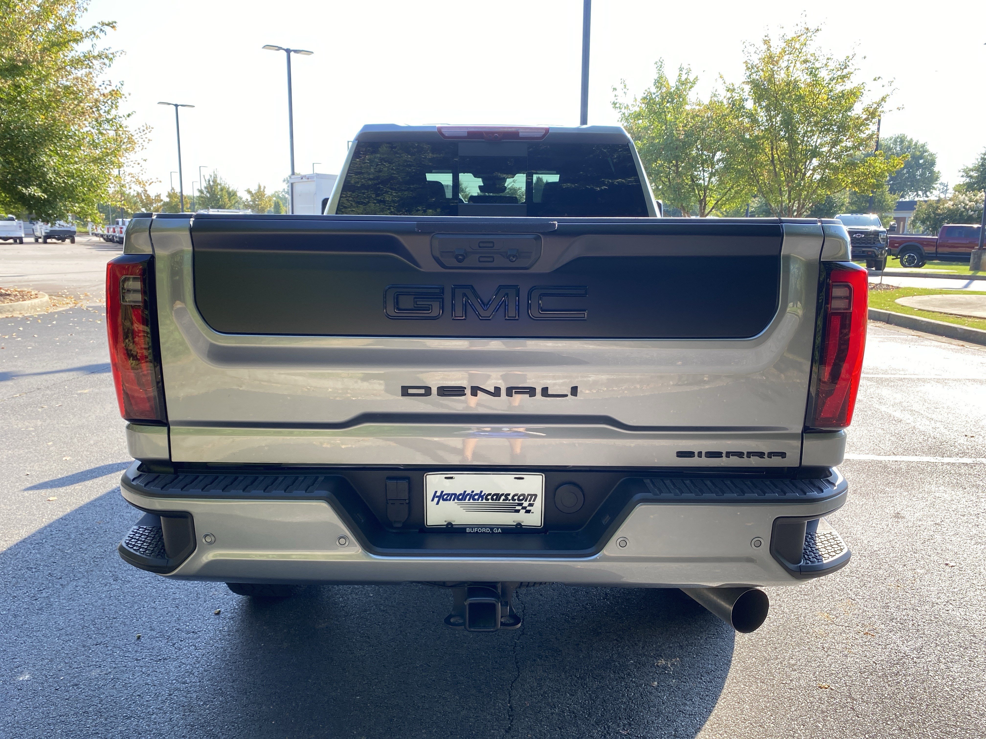 Used 2026 GMC Sierra 2500 Denali Ultimate AWD/4WD image 8