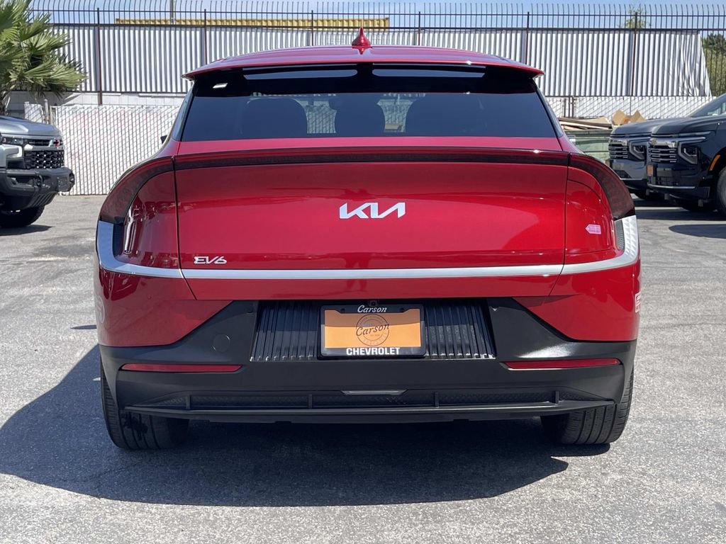 Used 2024 Kia EV6 Light RWD image 3