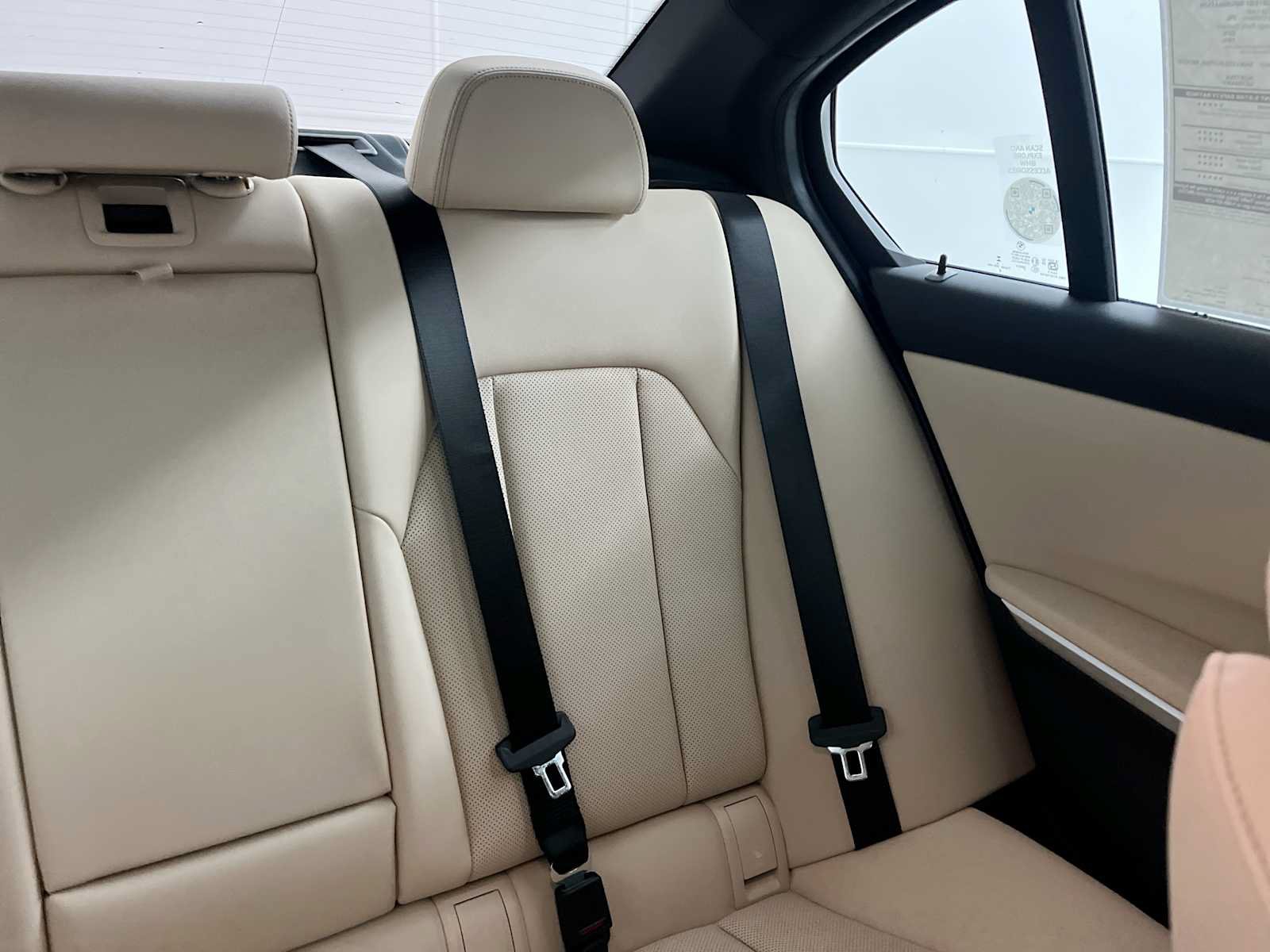 New 2026 BMW 330i xDrive Sedan w/ Premium Package AWD/4WD image 14