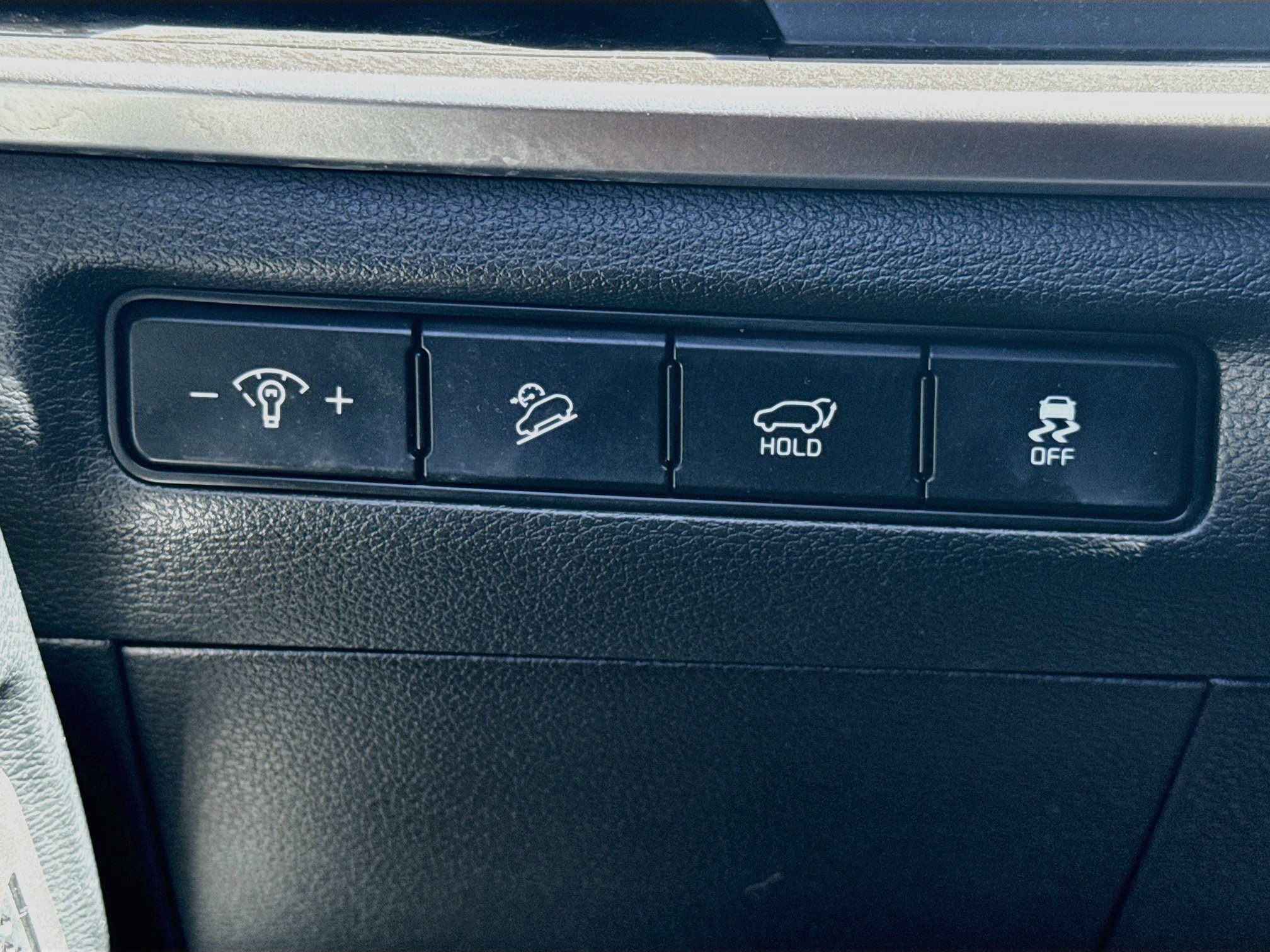 Used 2025 Kia Telluride S AWD/4WD image 17