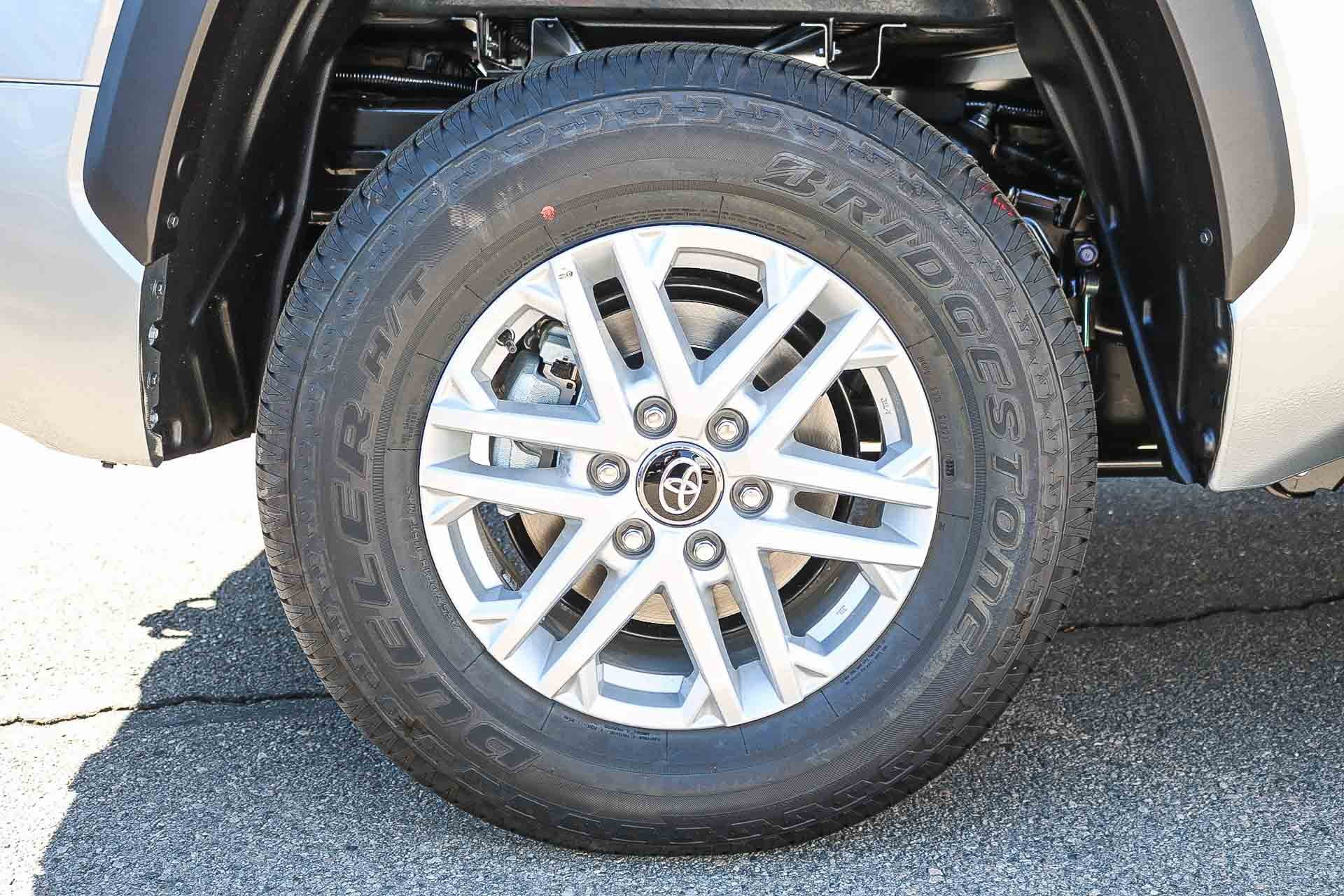 New 2026 Toyota Tundra SR5 image 9