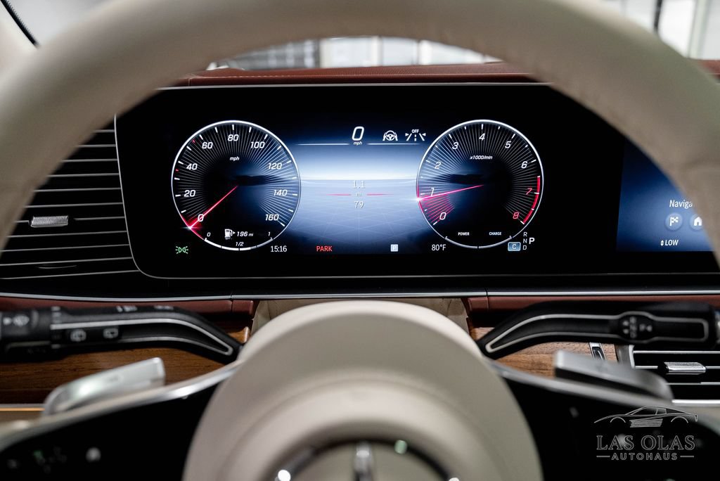 Used 2026 Mercedes-Benz Maybach GLS 600 4MATIC image 38