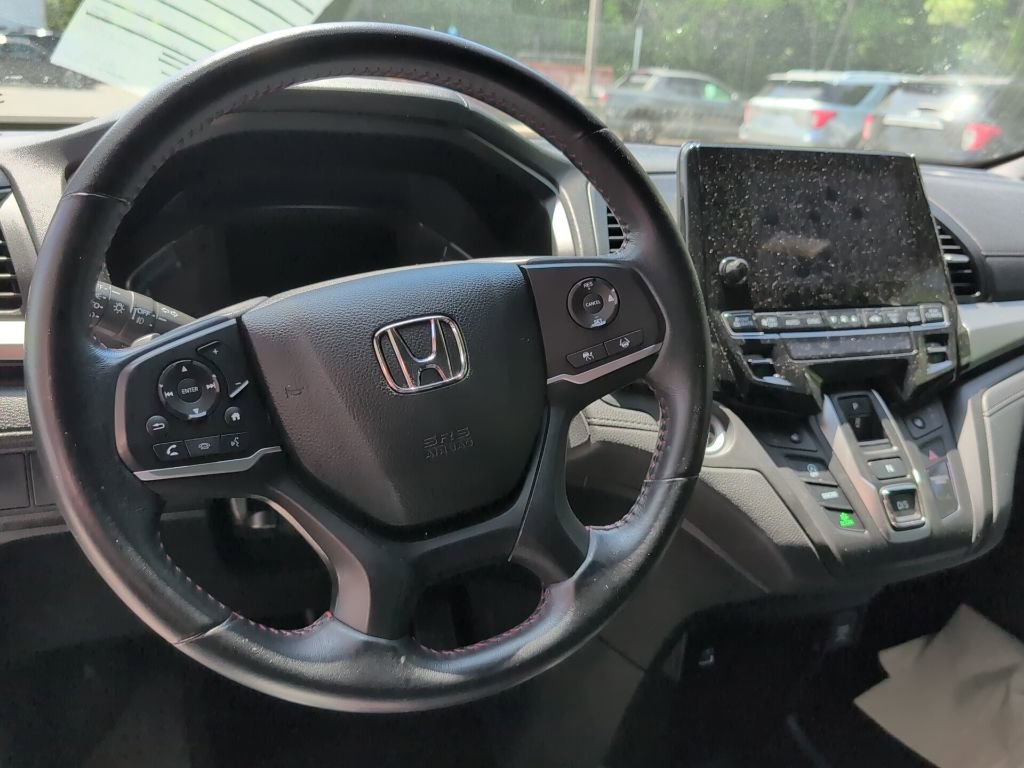 Used 2023 Honda Odyssey Sport image 9