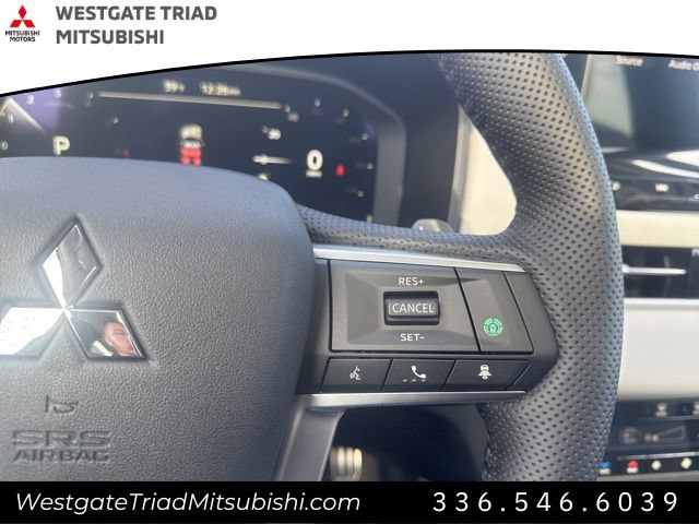 New 2026 Mitsubishi Outlander SEL FWD image 18
