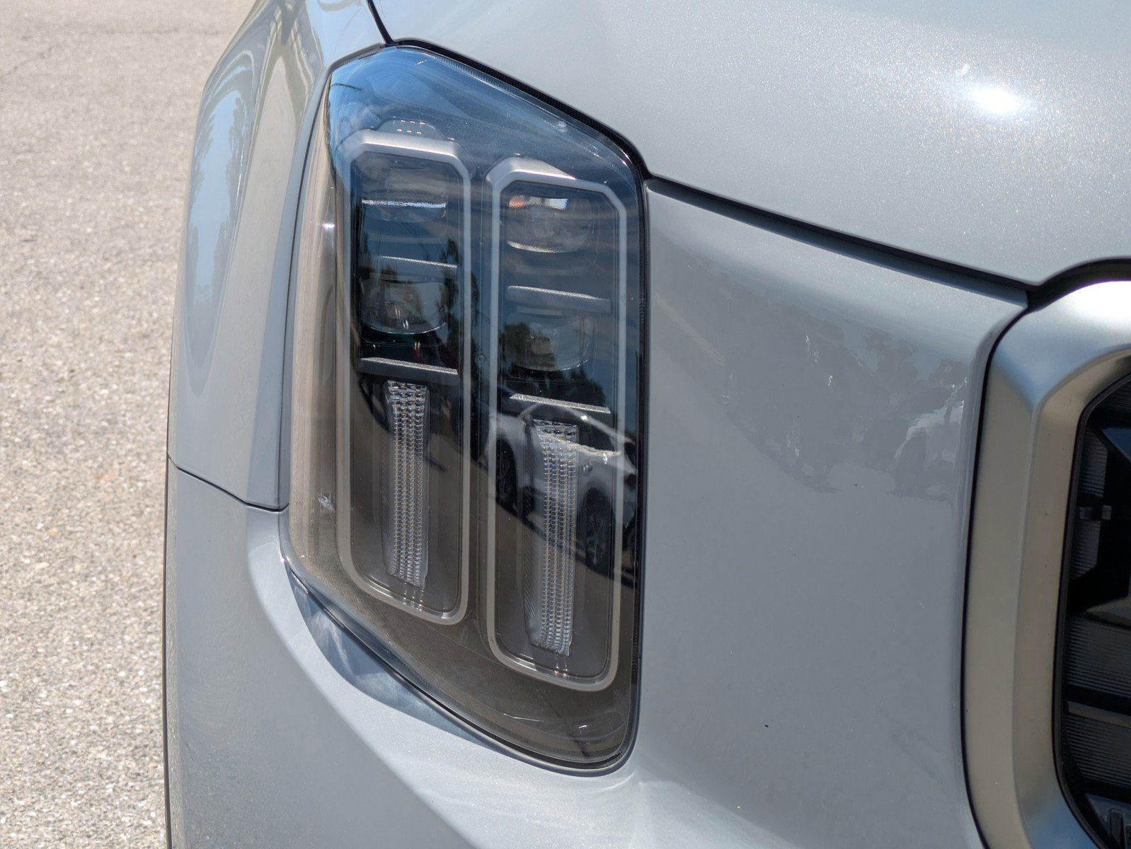 Certified 2023 Kia Telluride EX X-Line AWD/4WD image 8