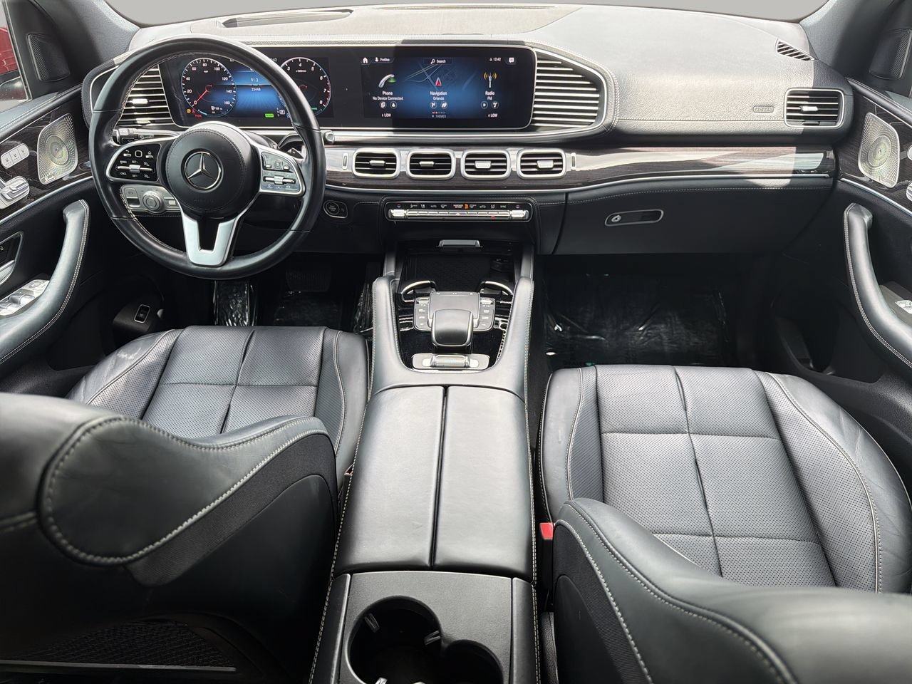 Used 2023 Mercedes-Benz GLS 450 4MATIC image 13