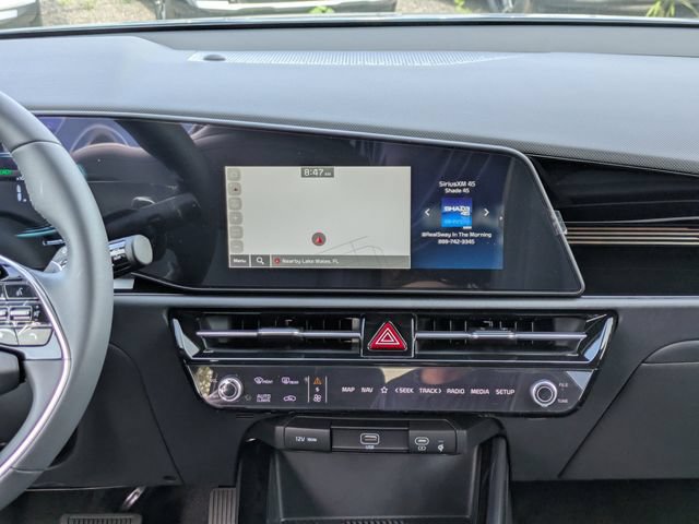 New 2026 Kia Niro EX FWD image 17
